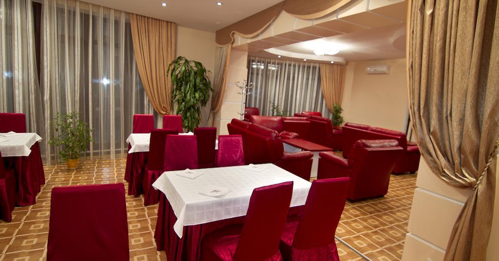 Imperial Hotel Кишинёв Экстерьер фото